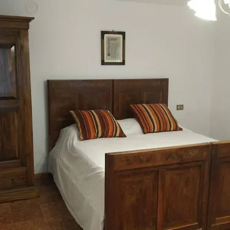 Chalet Fuoriporta Affitti Brevi - Borgo Scorza 2 *