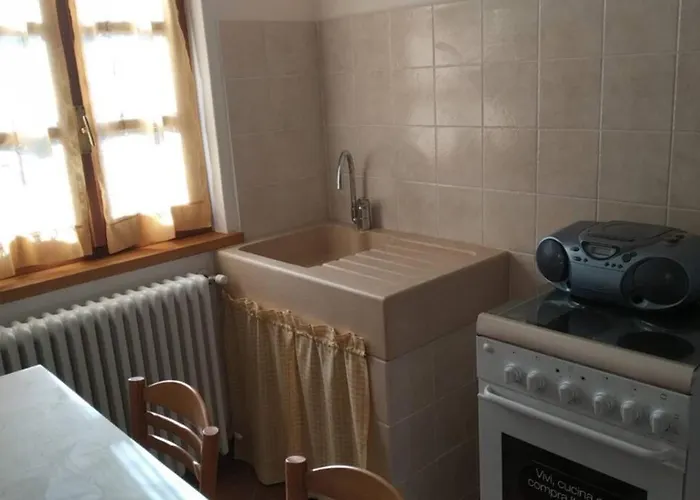 Chalet Fuoriporta Affitti Brevi - Borgo Scorza 2 Pietramogolana