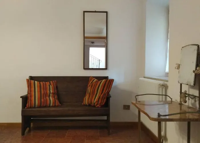 Chalet Fuoriporta Affitti Brevi - Borgo Scorza 2 *